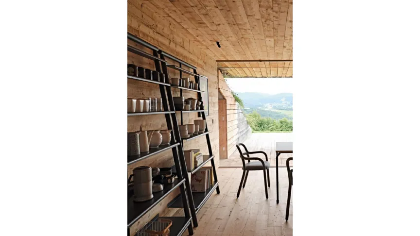 Libreria Suite in legno con ripiani in metallo di Midj